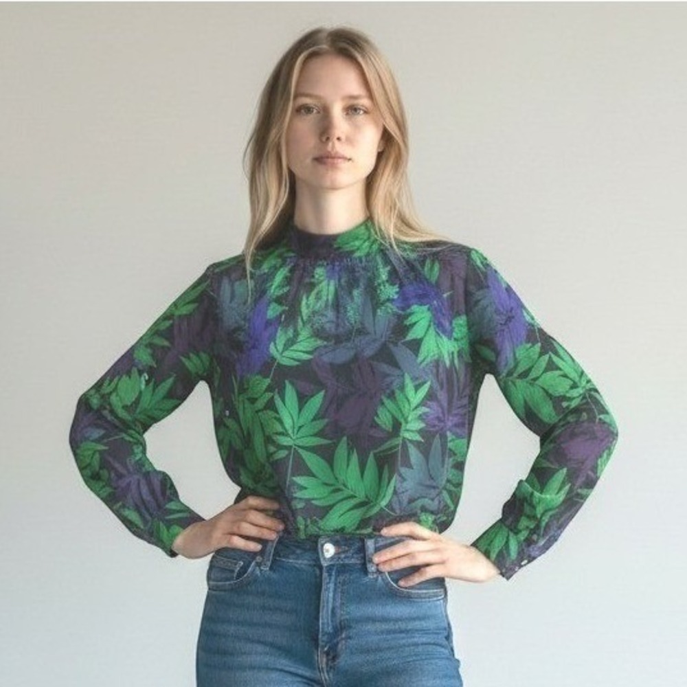 Platinum Fashion Italy Tropical Leaf Print Mock Neck Blouse Green Purple GU184